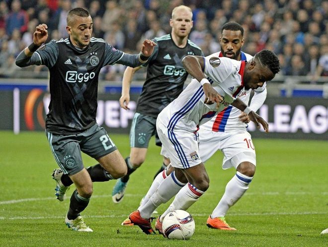 而这正是她 而这正是她