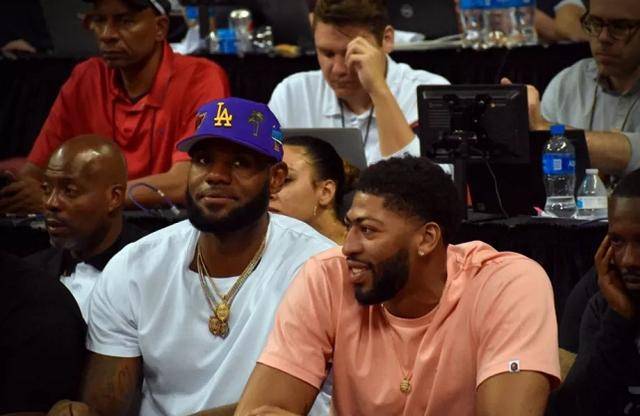 国足最可靠 国足最可靠